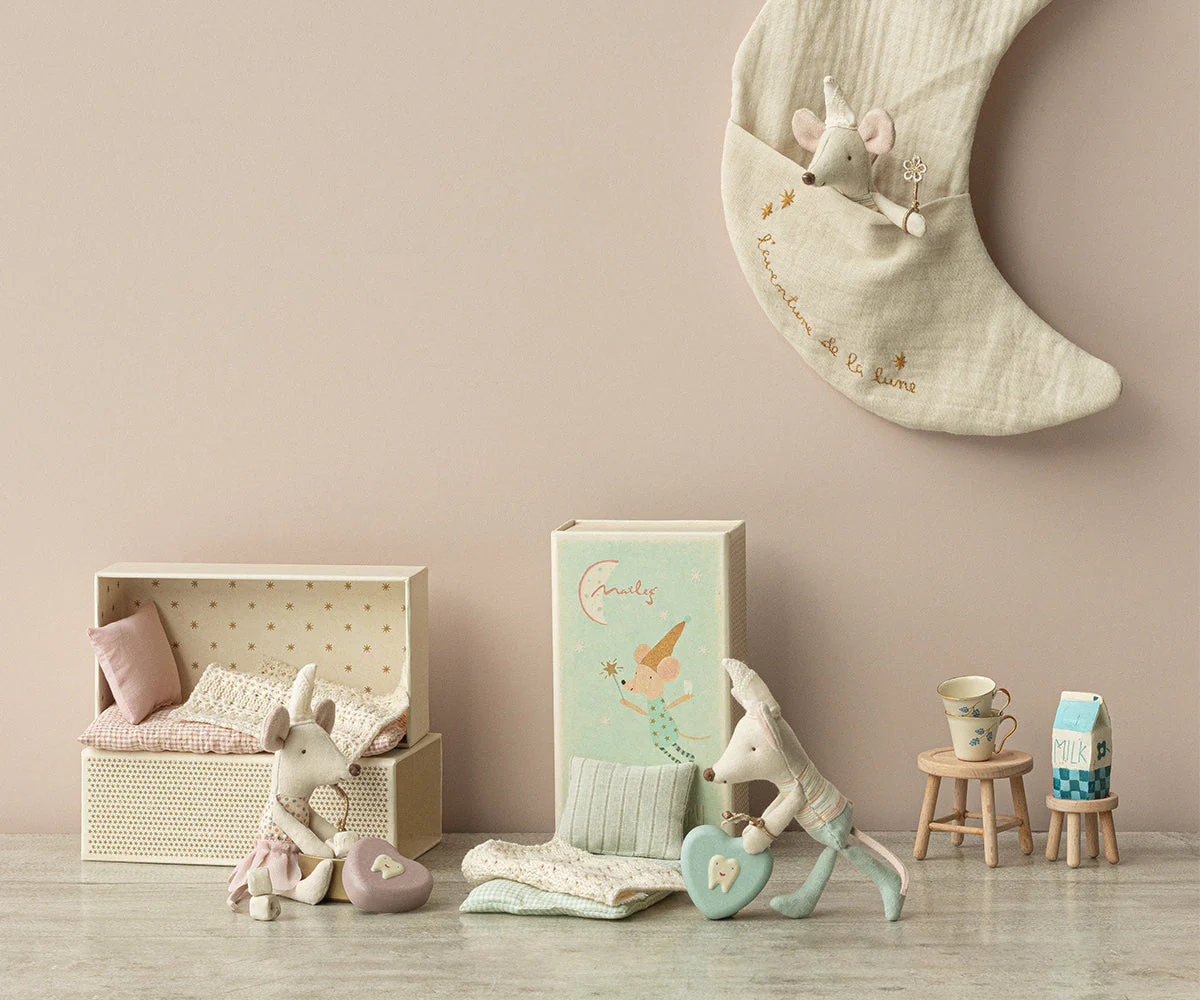 Tooth Fairy Mouse, Little Sister in Matchbox 2024 by Maileg - Image 3