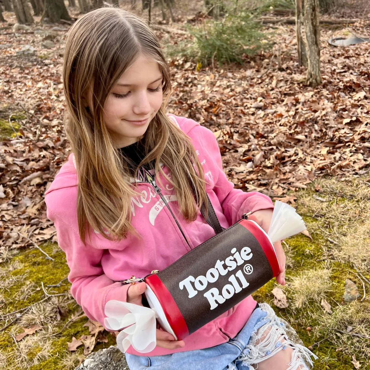 Tootsie Roll Handbag by Bewaltz - Image 2