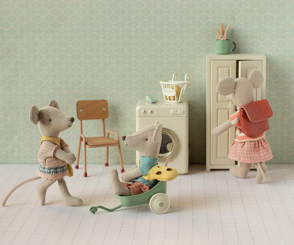 Tricycle Mouse, Big Sister - Coral 2026 by Maileg - Image 2