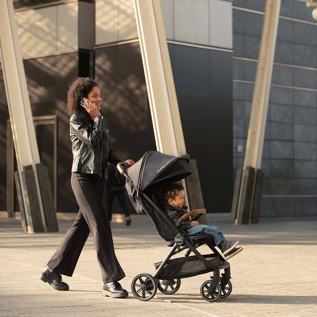 TRVL LX with Carry Bag by Nuna - Image 3