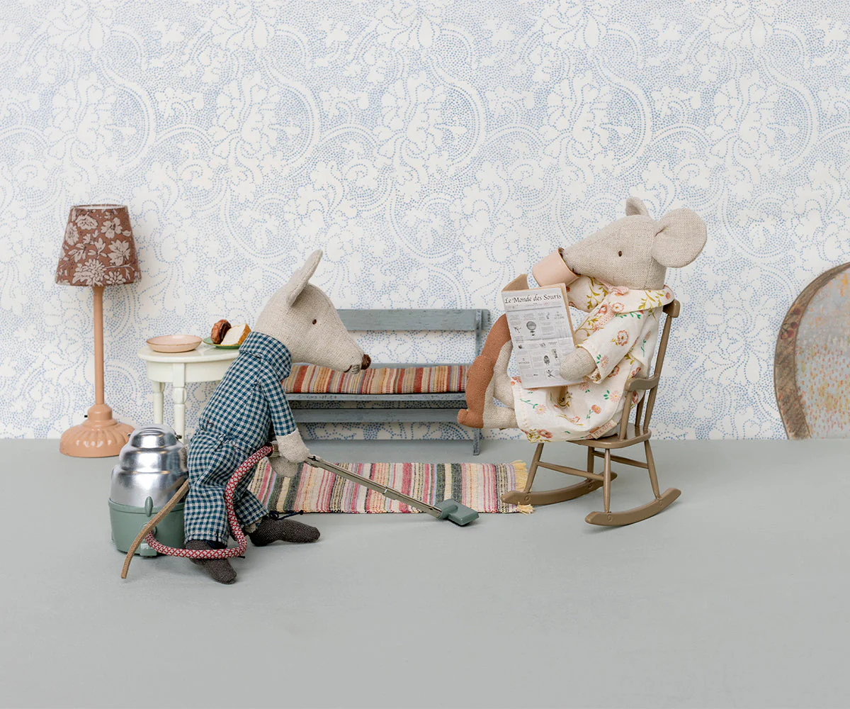 Vacuum Cleaner, Mouse by Maileg - Image 4