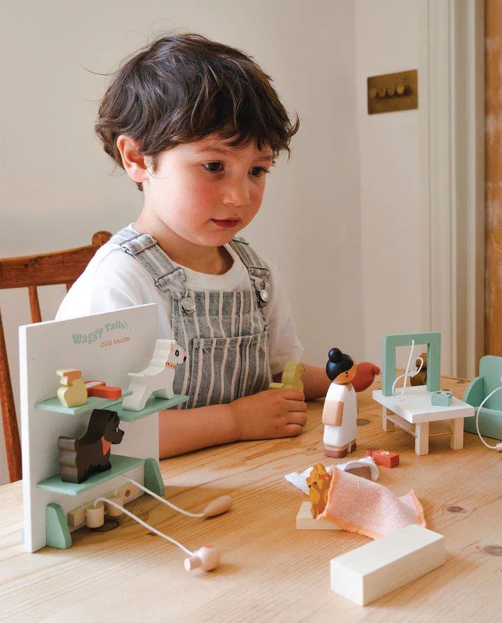 Waggy Tails Dog Salon by Tender Leaf Toys - Image 18