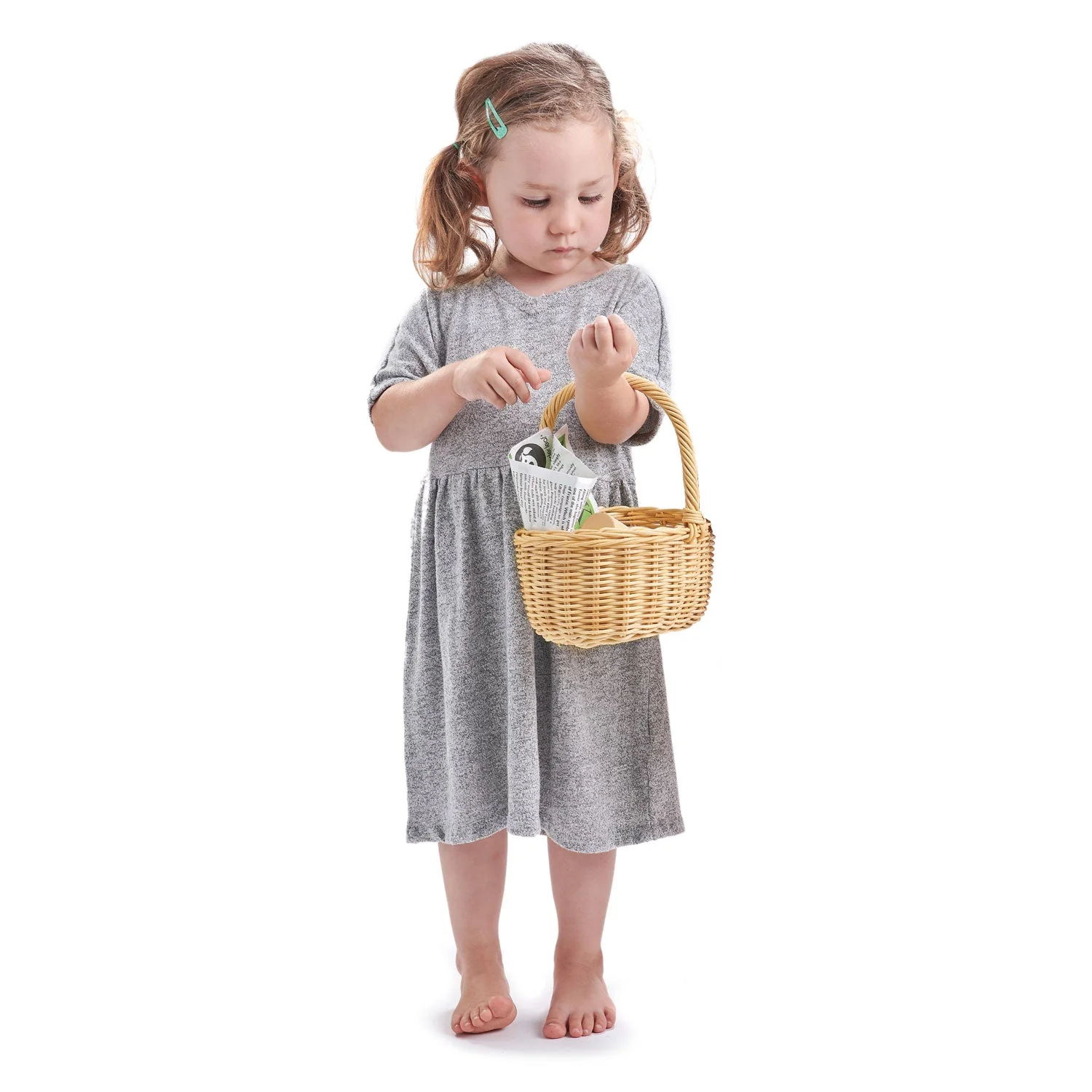 Wicker Shopping Basket by Tender Leaf Toys - Image 5