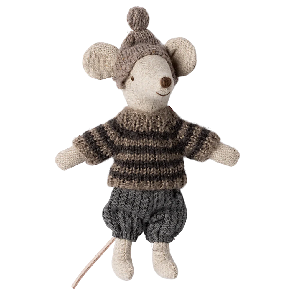 Winter Mouse with Ski Set, Big Brother - Grey by Maileg - Image 3